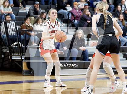 Thumbnail 1 in Como-Pickton vs. Muenster photogallery.