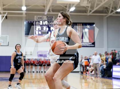 Thumbnail 1 in Como-Pickton vs. Muenster photogallery.