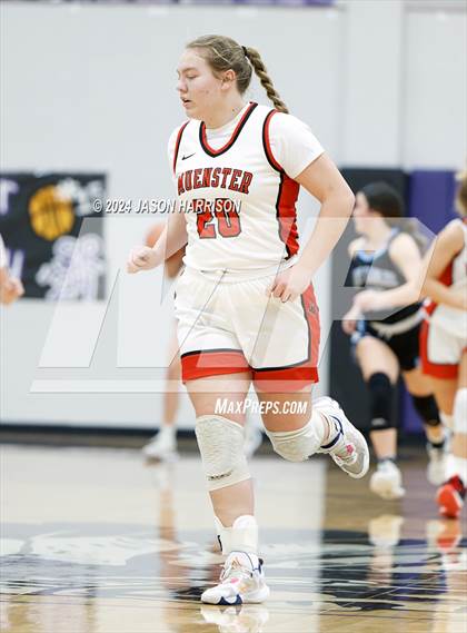 Thumbnail 1 in Como-Pickton vs. Muenster photogallery.