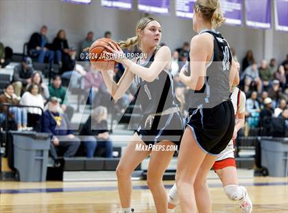Thumbnail 2 in Como-Pickton vs. Muenster photogallery.