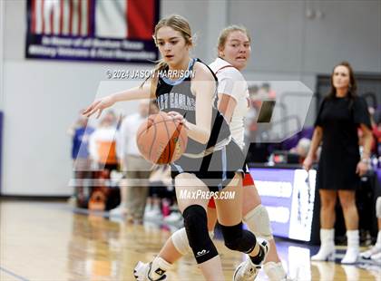 Thumbnail 3 in Como-Pickton vs. Muenster photogallery.