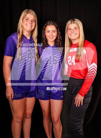 Thumbnail 1 in DeSoto Central (Team & Individual) photogallery.