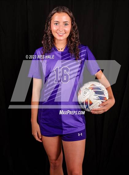 Thumbnail 1 in DeSoto Central (Team & Individual) photogallery.