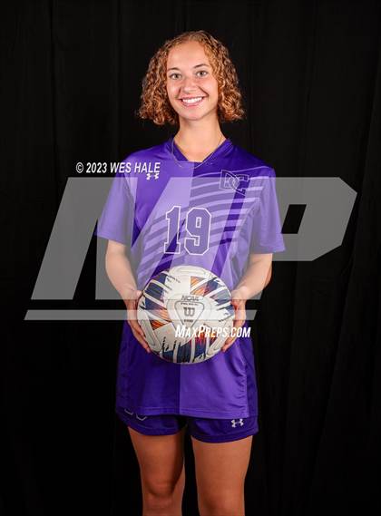 Thumbnail 1 in DeSoto Central (Team & Individual) photogallery.