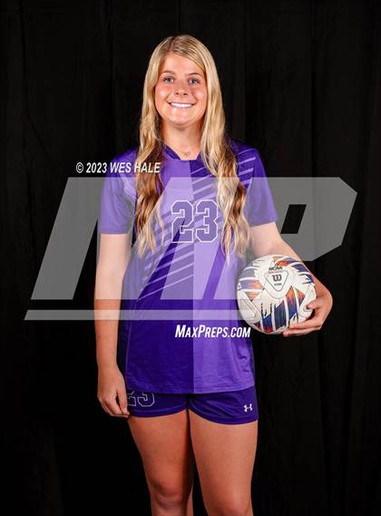 Thumbnail 1 in DeSoto Central (Team & Individual) photogallery.