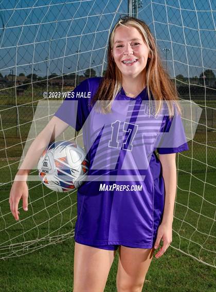 Thumbnail 3 in DeSoto Central (Team & Individual) photogallery.