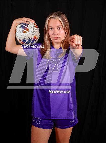 Thumbnail 1 in DeSoto Central (Team & Individual) photogallery.