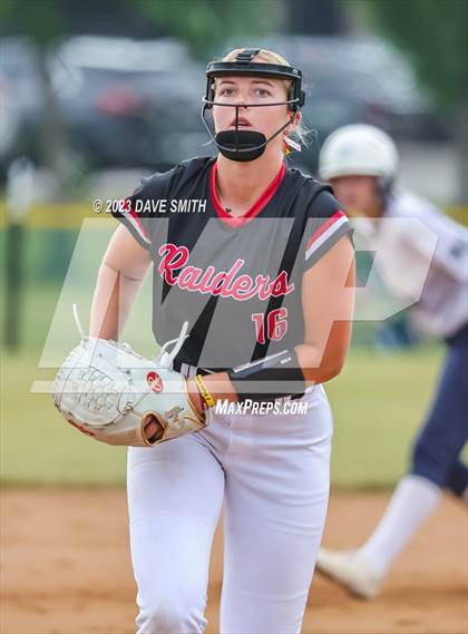 Thumbnail 2 in Pleasant Valley vs Williamsburg (Rick Doran Classic) photogallery.