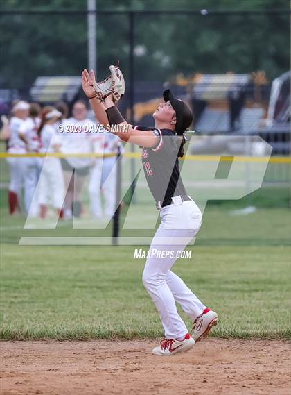 Thumbnail 2 in Pleasant Valley vs Williamsburg (Rick Doran Classic) photogallery.