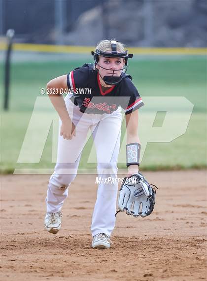 Thumbnail 1 in Pleasant Valley vs Williamsburg (Rick Doran Classic) photogallery.