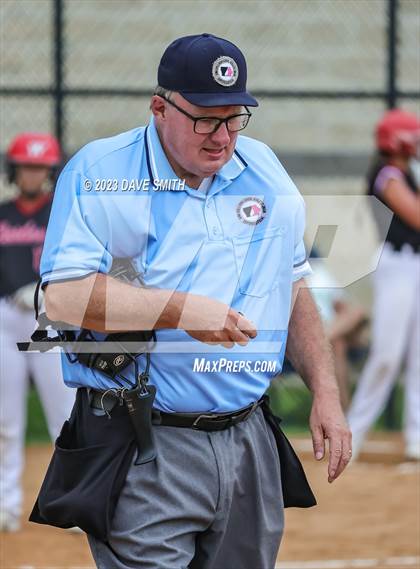 Thumbnail 3 in Pleasant Valley vs Williamsburg (Rick Doran Classic) photogallery.