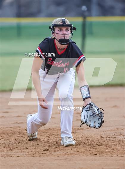 Thumbnail 2 in Pleasant Valley vs Williamsburg (Rick Doran Classic) photogallery.