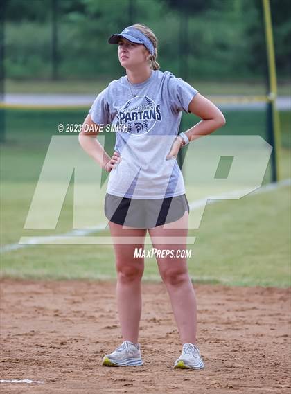 Thumbnail 3 in Pleasant Valley vs Williamsburg (Rick Doran Classic) photogallery.