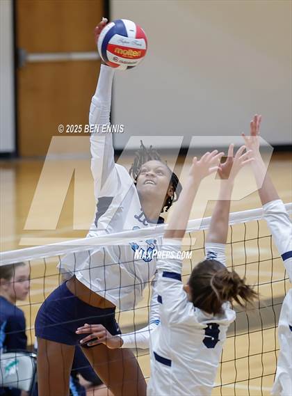 Thumbnail 3 in Pace Academy vs. Lovett photogallery.