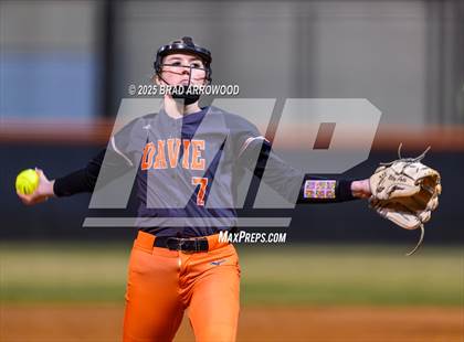 Thumbnail 3 in Davie @ North Davidson photogallery.