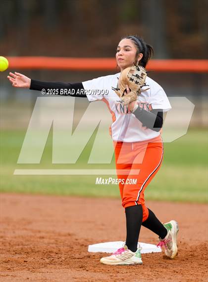 Thumbnail 3 in Davie @ North Davidson photogallery.