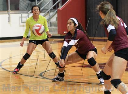 Thumbnail 1 in Harlandale @ Uvalde photogallery.