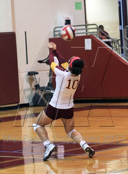 Thumbnail 1 in Harlandale @ Uvalde photogallery.