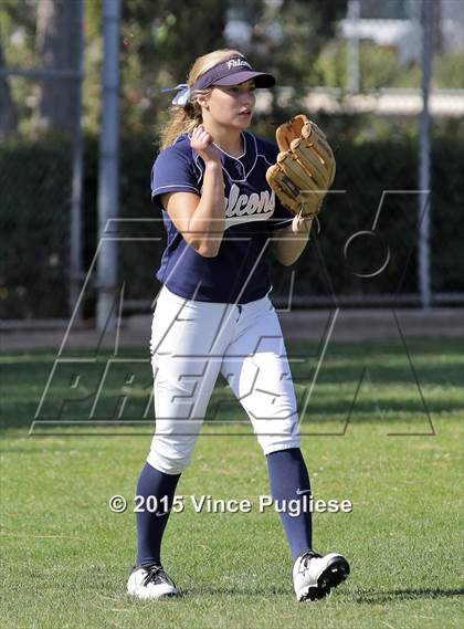 Thumbnail 3 in Crescenta Valley @ Burbank photogallery.