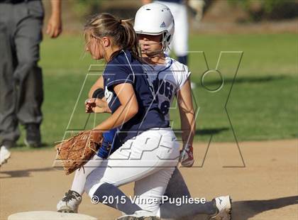 Thumbnail 3 in Crescenta Valley @ Burbank photogallery.