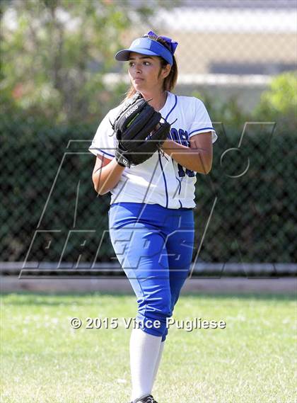 Thumbnail 1 in Crescenta Valley @ Burbank photogallery.