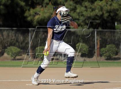 Thumbnail 2 in Crescenta Valley @ Burbank photogallery.