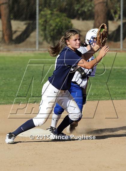 Thumbnail 1 in Crescenta Valley @ Burbank photogallery.