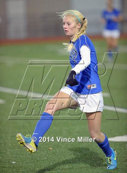 Thumbnail 3 in Seattle Prep vs Sumner (WIAA 3A 1st Round) photogallery.