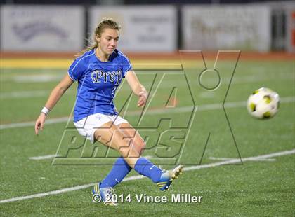 Thumbnail 2 in Seattle Prep vs Sumner (WIAA 3A 1st Round) photogallery.