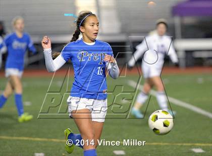Thumbnail 1 in Seattle Prep vs Sumner (WIAA 3A 1st Round) photogallery.