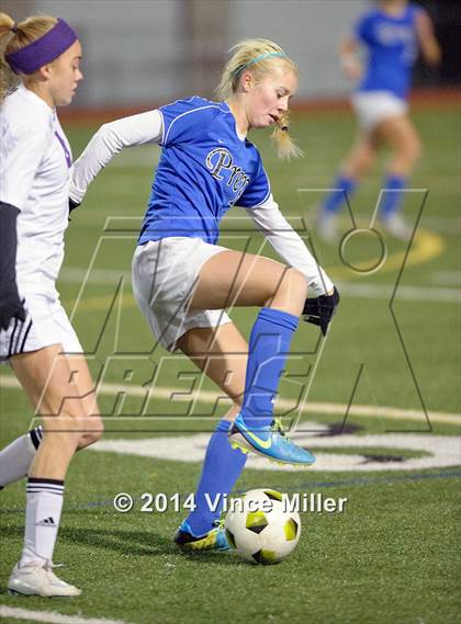Thumbnail 3 in Seattle Prep vs Sumner (WIAA 3A 1st Round) photogallery.