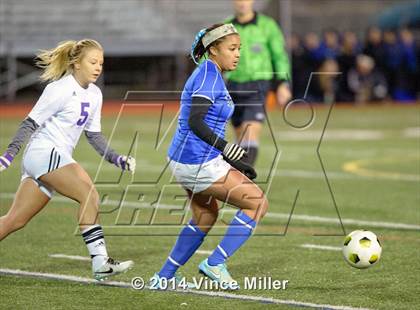 Thumbnail 2 in Seattle Prep vs Sumner (WIAA 3A 1st Round) photogallery.
