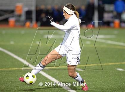 Thumbnail 3 in Seattle Prep vs Sumner (WIAA 3A 1st Round) photogallery.
