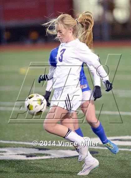 Thumbnail 3 in Seattle Prep vs Sumner (WIAA 3A 1st Round) photogallery.