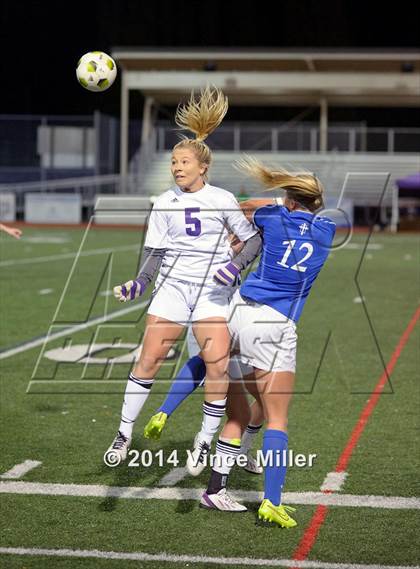 Thumbnail 1 in Seattle Prep vs Sumner (WIAA 3A 1st Round) photogallery.