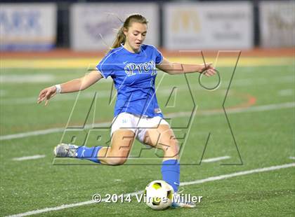 Thumbnail 1 in Seattle Prep vs Sumner (WIAA 3A 1st Round) photogallery.