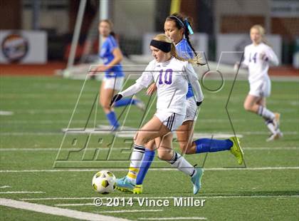 Thumbnail 1 in Seattle Prep vs Sumner (WIAA 3A 1st Round) photogallery.
