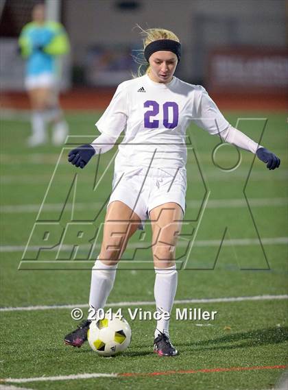 Thumbnail 1 in Seattle Prep vs Sumner (WIAA 3A 1st Round) photogallery.