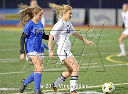 Thumbnail 2 in Seattle Prep vs Sumner (WIAA 3A 1st Round) photogallery.