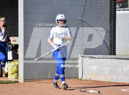 Thumbnail 1 in Bigelow vs South Side (Bee Branch) photogallery.