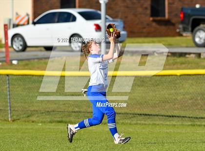 Thumbnail 2 in Bigelow vs South Side (Bee Branch) photogallery.