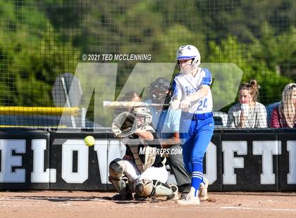 Thumbnail 3 in Bigelow vs South Side (Bee Branch) photogallery.