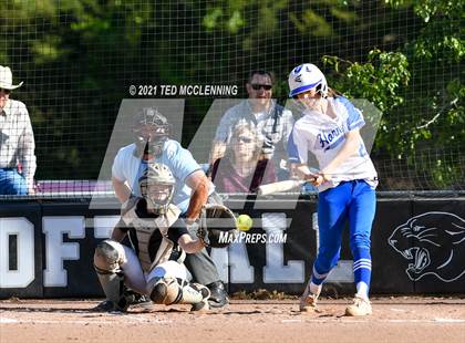 Thumbnail 1 in Bigelow vs South Side (Bee Branch) photogallery.
