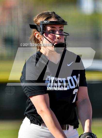 Thumbnail 3 in Bigelow vs South Side (Bee Branch) photogallery.