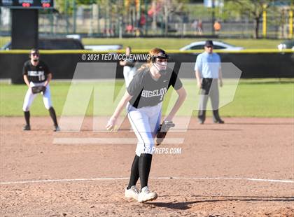 Thumbnail 2 in Bigelow vs South Side (Bee Branch) photogallery.