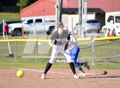 Thumbnail 2 in Bigelow vs South Side (Bee Branch) photogallery.