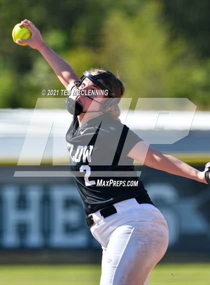 Thumbnail 2 in Bigelow vs South Side (Bee Branch) photogallery.