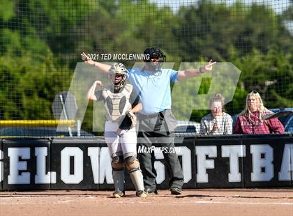 Thumbnail 2 in Bigelow vs South Side (Bee Branch) photogallery.