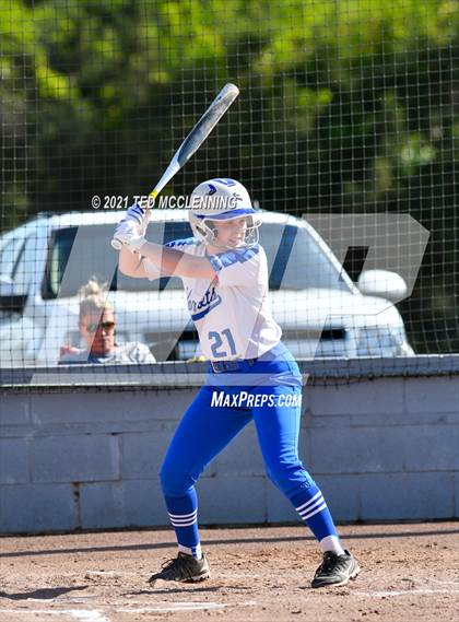 Thumbnail 3 in Bigelow vs South Side (Bee Branch) photogallery.