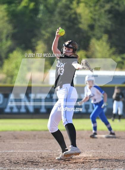 Thumbnail 1 in Bigelow vs South Side (Bee Branch) photogallery.